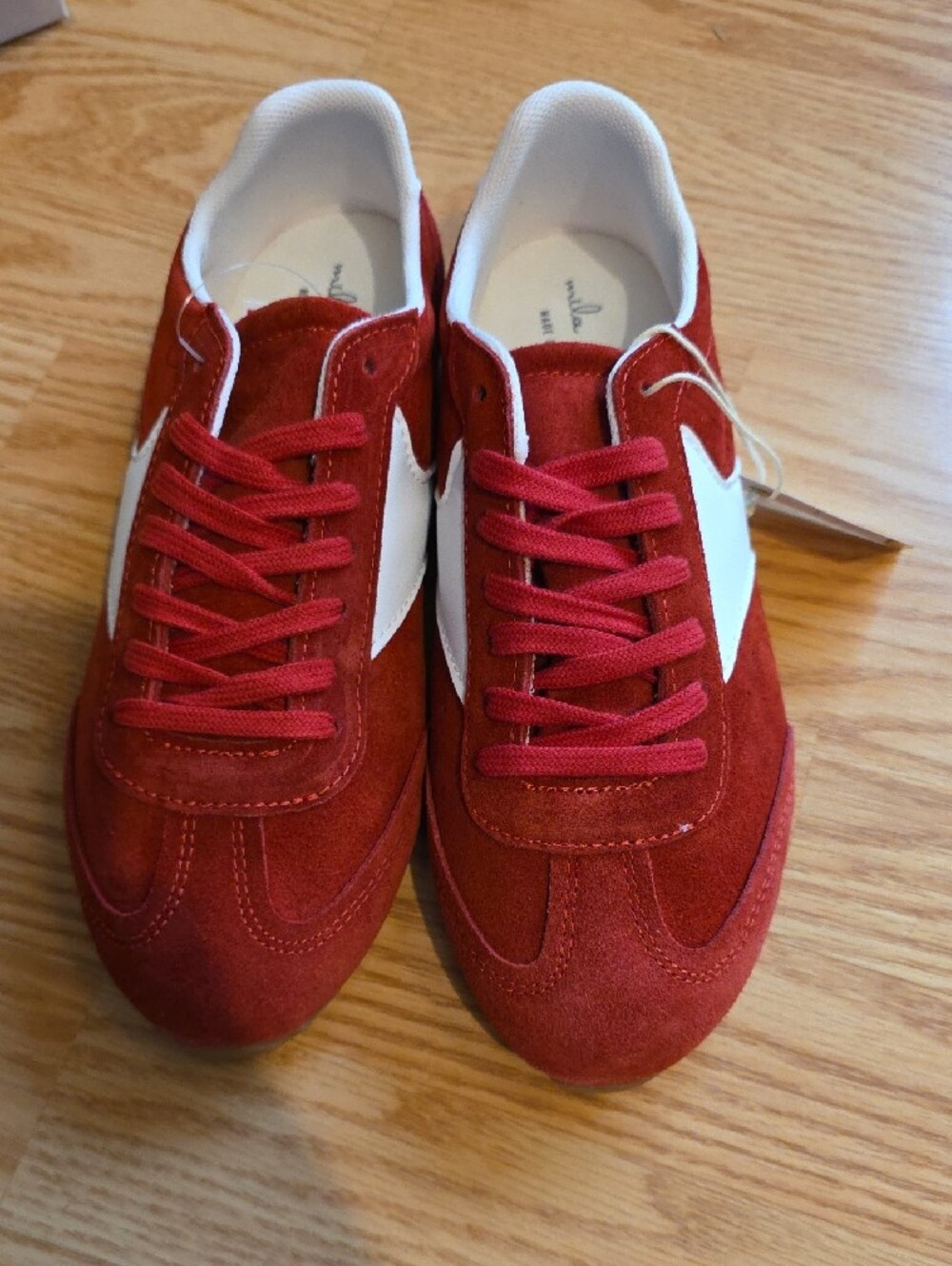 Mila Paoli Red Leather Athletic Sneakers - Picture 7 of 8
